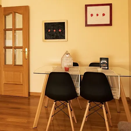 Paseo Del Barbana Apartamento *